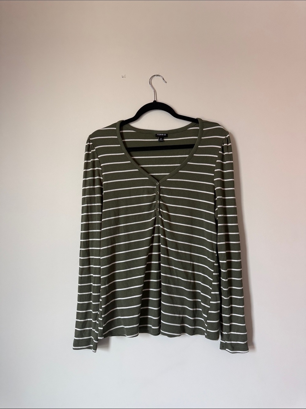 Torrid Olive & White Striped V-Neck Long Sleeve Top